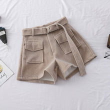 Load image into Gallery viewer, High Waist Wool Shorts
