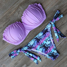 Load image into Gallery viewer, Frilled Textured Strapless Bikini Set
