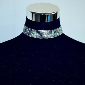 Multiple layers choker necklace