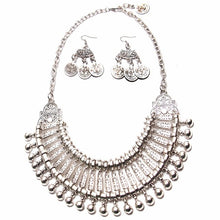 Load image into Gallery viewer, Collar Coin Necklace &amp; Pendant Vintage Crystal
