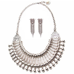 Collar Coin Necklace & Pendant Vintage Crystal