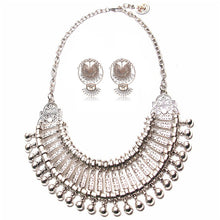 Load image into Gallery viewer, Collar Coin Necklace &amp; Pendant Vintage Crystal
