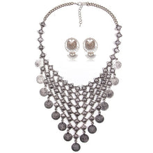 Load image into Gallery viewer, Collar Coin Necklace &amp; Pendant Vintage Crystal
